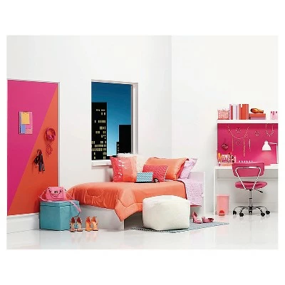 Vista Chrome and Vinyl Desk Chair Pink - OSP Home Furnishings 5 Vista Chrome and Vinyl Desk Chair Pink - OSP Home Furnishings - Image 3